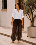 Pantalón bombacho con estampado animal