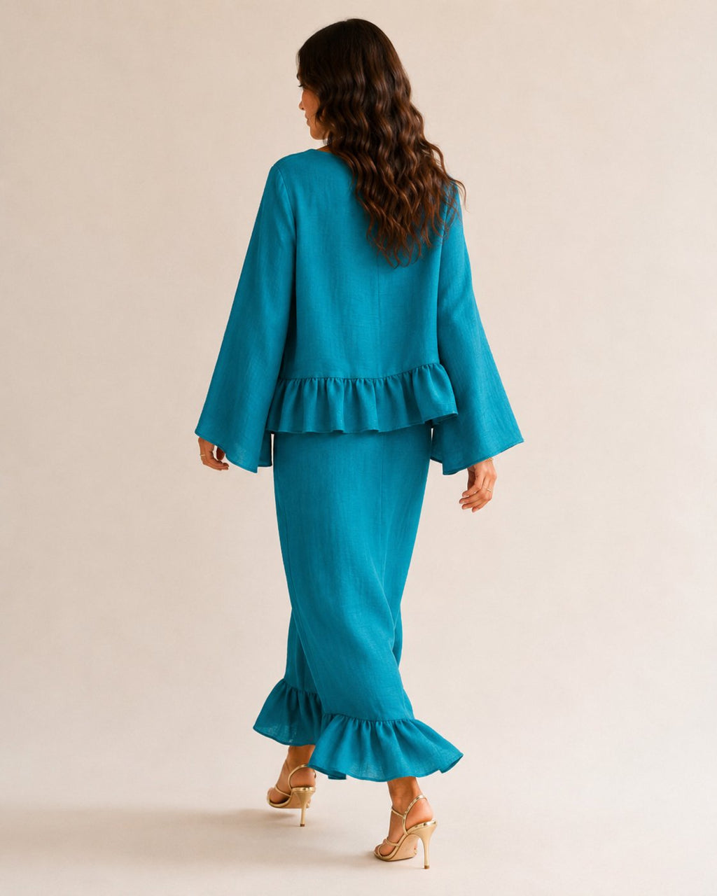 Conjunto blusa y falda con volantes - 2